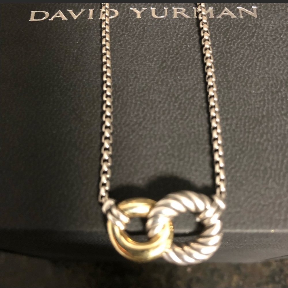 💯 Authentic David Yurman necklace.Timeless!